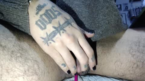 Snapshot of zeldrissss chatting on 01/10/25, 03:58 Zeldris online show from 01/10/25, 03:58