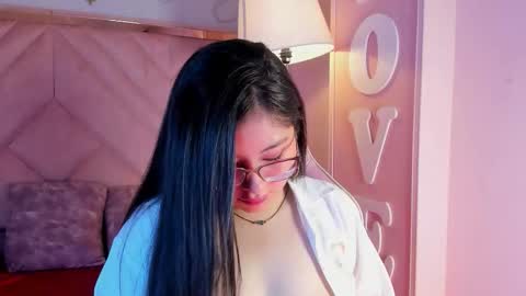 Zelene   online show from 11/06/25, 12:28