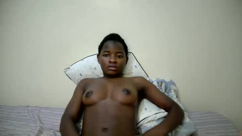 zellah online show from 02/18/26, 04:25