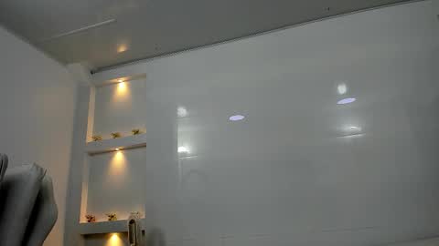 Zenda Evans online show from 02/02/26, 03:38