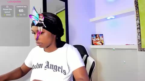 Snapshot of zendaya_wilson1 chatting on 10/14/25, 04:24 Zendaya Wilson online show from 10/14/25, 04:24