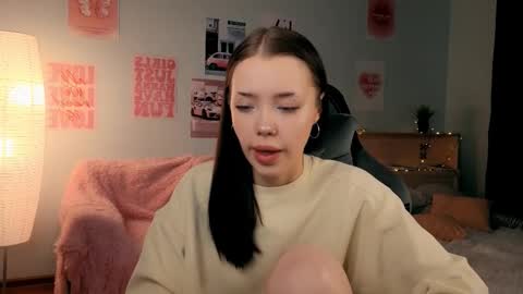 Lara online show from 02/28/26, 07:37