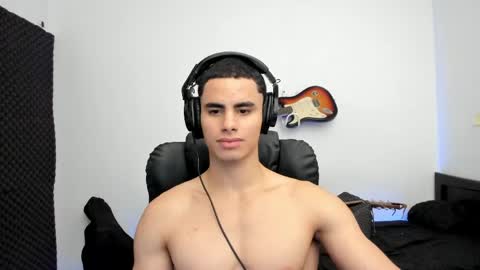 zenzhu online show from 04/15/26, 05:14