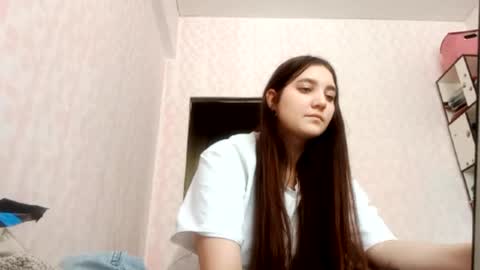 zeniabrossoit online show from 03/02/26, 07:15