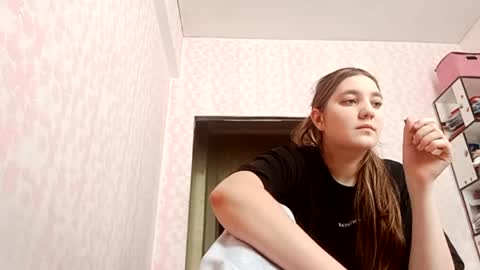 zeniabrossoit online show from 04/01/26, 03:51