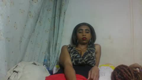 Snapshot of zeolineess chatting on 10/11/25, 10:47 zeolineess online show from 10/11/25, 10:47