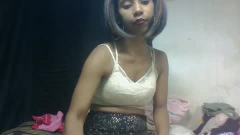 Snapshot of zeolineess chatting on 10/16/25, 02:29 zeolineess online show from 10/16/25, 02:29