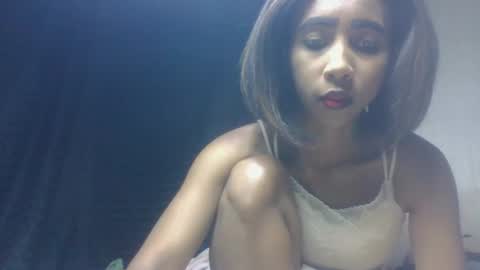 Snapshot of zeolineess chatting on 10/17/25, 02:48 zeolineess online show from 10/17/25, 02:48