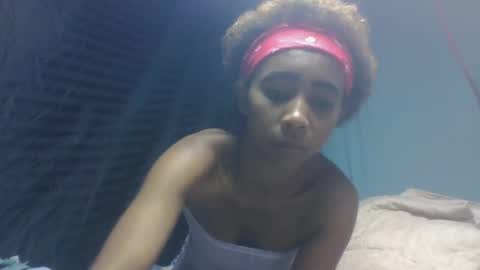 zeolineess online show from 10/22/25, 05:13