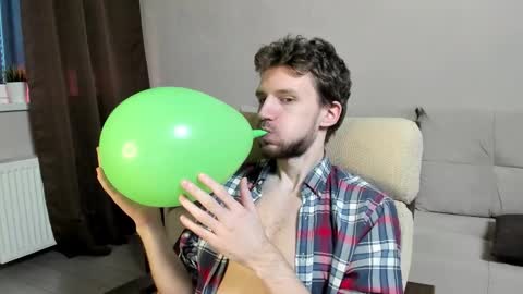 Andrew online show from 11/26/25, 08:37