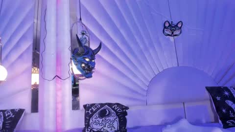 Snapshot of zephirah_abney chatting on 12/02/24, 12:51 online show from 12/02/24, 12:51