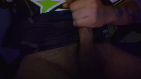 zerotwo5 online show from 01/18/26, 01:53