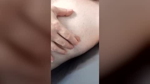 Snapshot of zeus1230 chatting on 07/18/26, 09:35 zeus online show from 07/18/26, 09:35