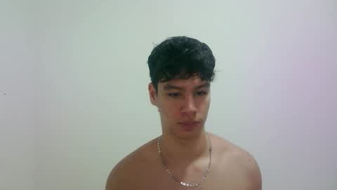 zeus_183 online show from 10/22/25, 12:00