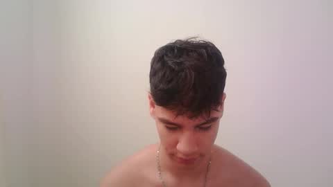 zeus_183 online show from 11/22/25, 05:01