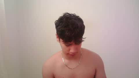 zeus_183 online show from 01/06/26, 02:54