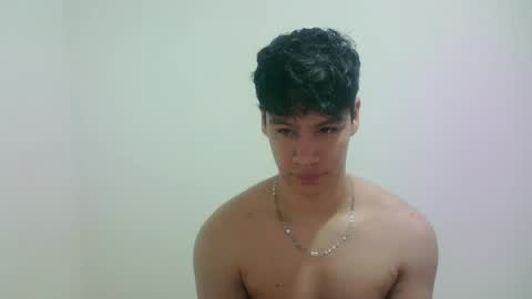 zeus_183 online show from 02/23/26, 07:06