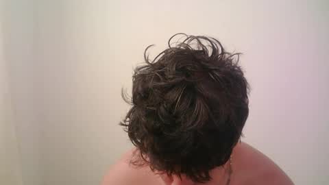 zeus_183 online show from 05/14/26, 01:18