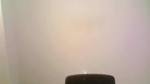 zeus_183 online show from 07/10/26, 08:11