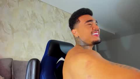 zeus strong online show from 09/11/25, 03:39