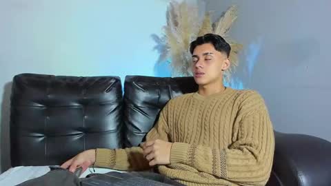 Zeus Brant online show from 04/18/26, 01:37