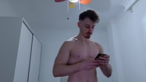 Zeus Octavian online show from 03/12/26, 04:35