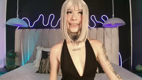 zhally_dee online show from 04/16/26, 08:31