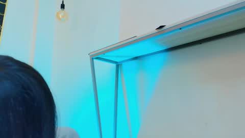 ZHAMIRA  ANDRES online show from 11/17/25, 08:14