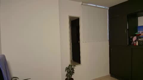 Zhara online show from 11/26/25, 11:00