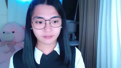 Snapshot of zhaviahale chatting on 02/17/25, 11:53 im your lovely zhaviabigcock here online show from 02/17/25, 11:53