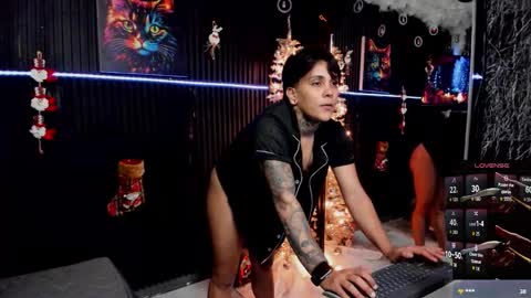 zhoestrong online show from 11/29/25, 10:29