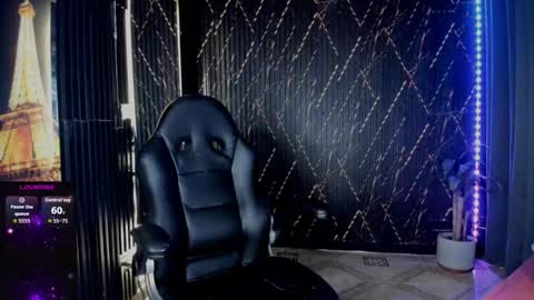 zhoestrong online show from 01/18/26, 02:26