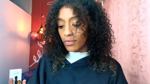 Zia Green online show from 01/25/25, 12:16