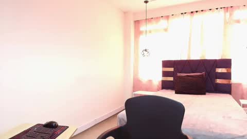 Zia Green online show from 02/03/25, 12:03