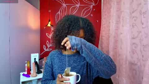 Zia Green online show from 03/04/25, 03:15