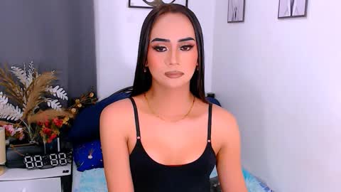 Zia online show from 12/18/25, 06:41