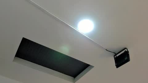 zia online show from 10/12/25, 10:25