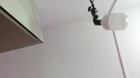 zia online show from 10/24/25, 11:17