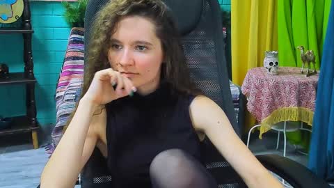 Snapshot of zianichols chatting on 01/21/25, 03:32 zianichols online show from 01/21/25, 03:32