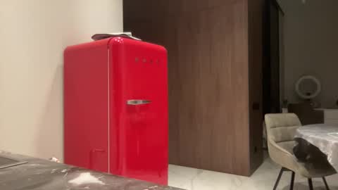 Nensi online show from 11/26/25, 04:08