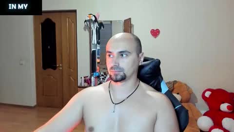 Ziesh online show from 10/12/25, 03:00