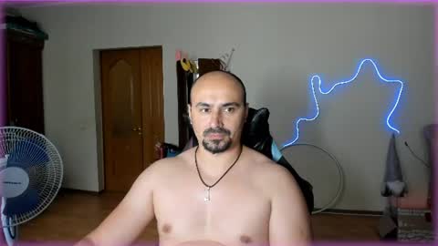 Snapshot of ziesh chatting on 07/05/26, 10:22 Ziesh online show from 07/05/26, 10:22