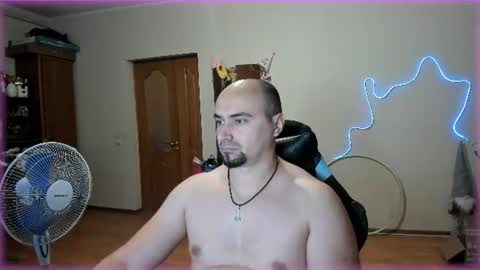 Snapshot of ziesh chatting on 07/14/26, 04:17 Ziesh online show from 07/14/26, 04:17
