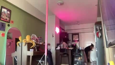 Ziggy ziggy-   online show from 02/26/26, 11:37