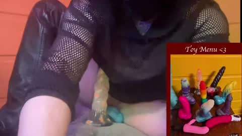 Ziggy online show from 01/06/25, 04:36