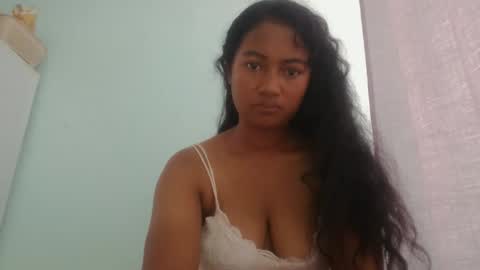 elly online show from 03/05/26, 05:47