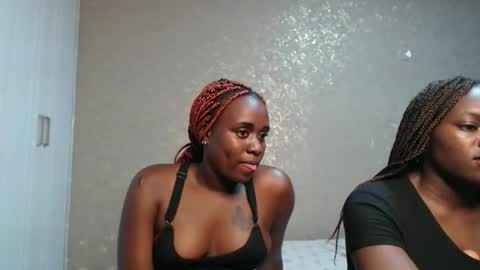 Zinadine online show from 02/23/26, 03:04