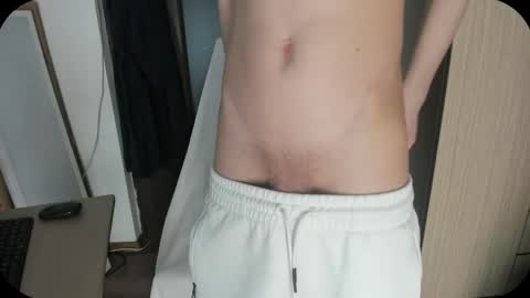 zincky online show from 04/22/26, 04:30