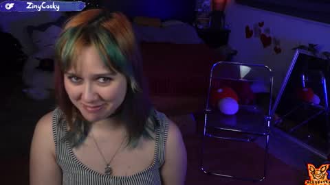 Snapshot of ziny_cosky chatting on 02/28/25, 02:09 Ziny Cosky online show from 02/28/25, 02:09
