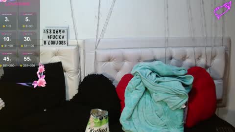 Zion  Bora online show from 12/05/24, 02:31